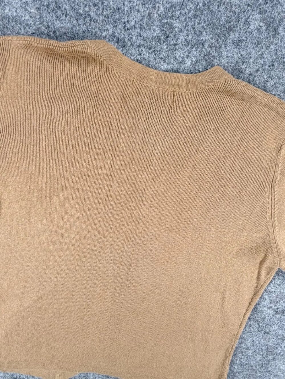 Vintage Sag Harbor Sweater Womens S Brown Tan V-Neck Short Sleeve Button Detail - Picture 14 of 16